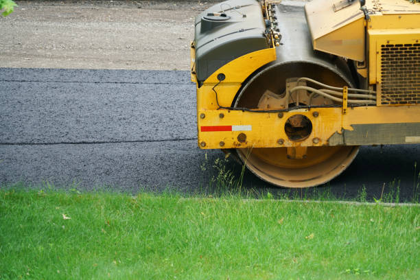 Best Professional Driveway Pavers  in Warren, OR